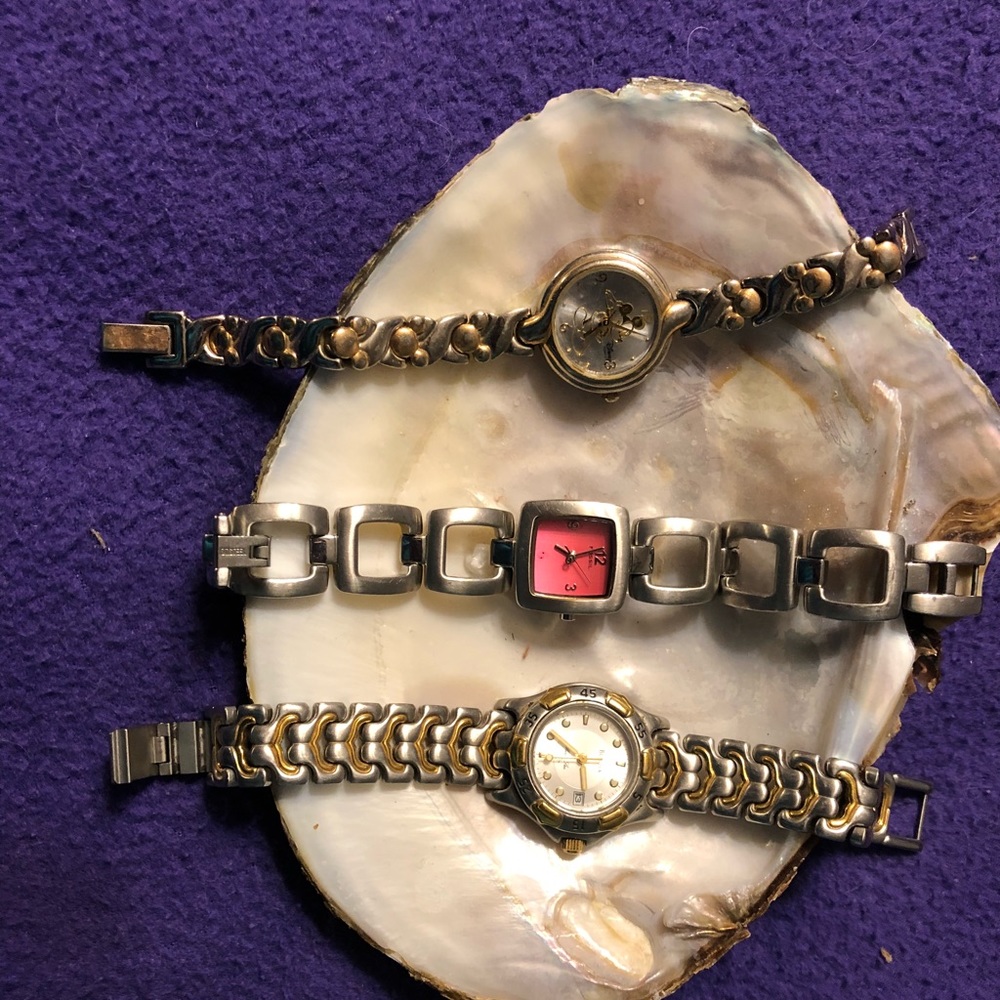 Bundle of watches